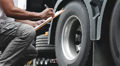 Trucking companies should monitor harsh braking and acceleration