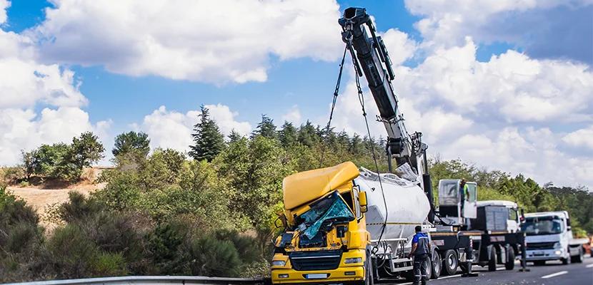 Common causes of trucking collisions